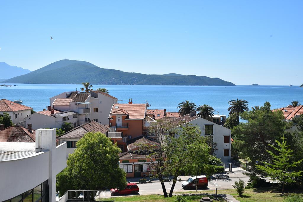 Grifone Igalo Appartement Herceg Novi Buitenkant foto