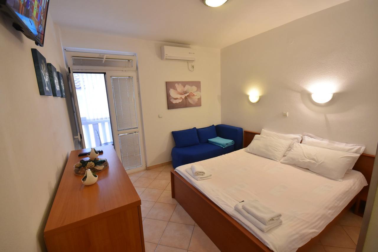 Grifone Igalo Appartement Herceg Novi Buitenkant foto