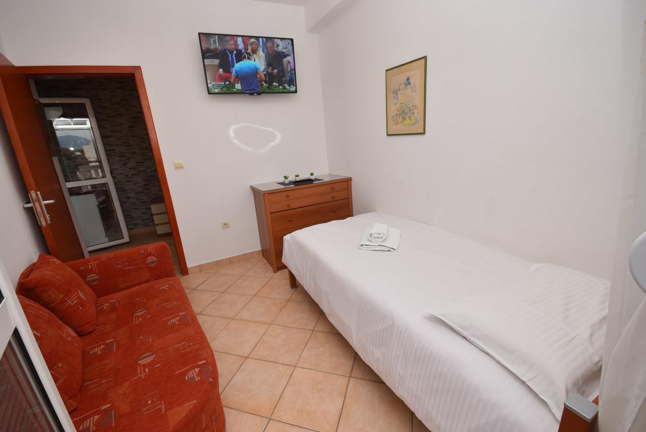 Grifone Igalo Appartement Herceg Novi Buitenkant foto