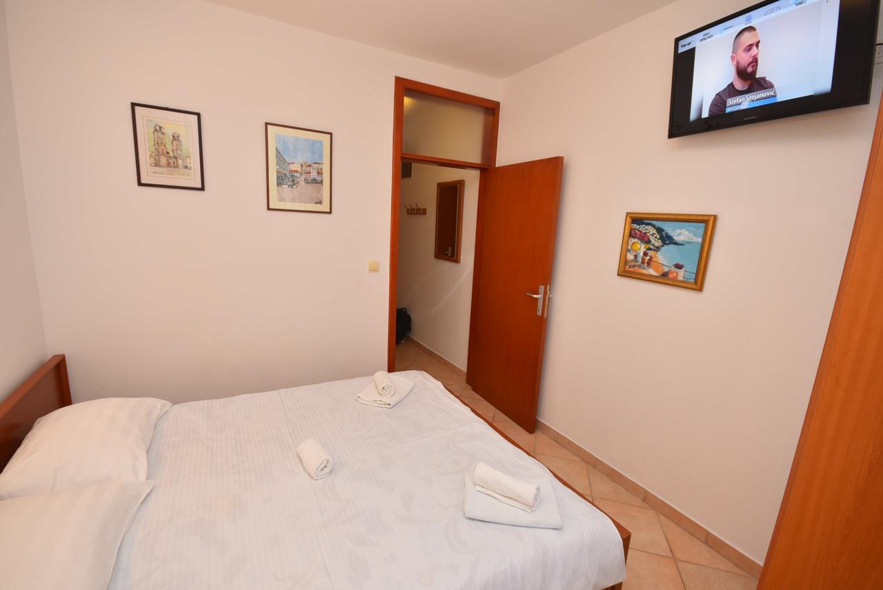 Grifone Igalo Appartement Herceg Novi Buitenkant foto
